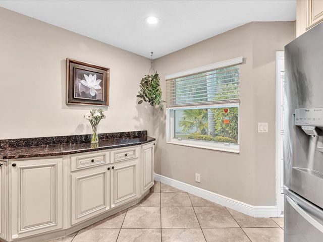 9043 Chatsworth Cascades, Boca Raton, FL 33434