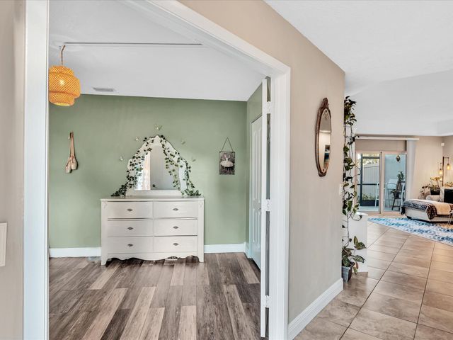 9043 Chatsworth Cascades, Boca Raton, FL 33434