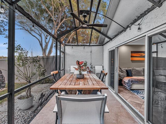 9043 Chatsworth Cascades, Boca Raton, FL 33434