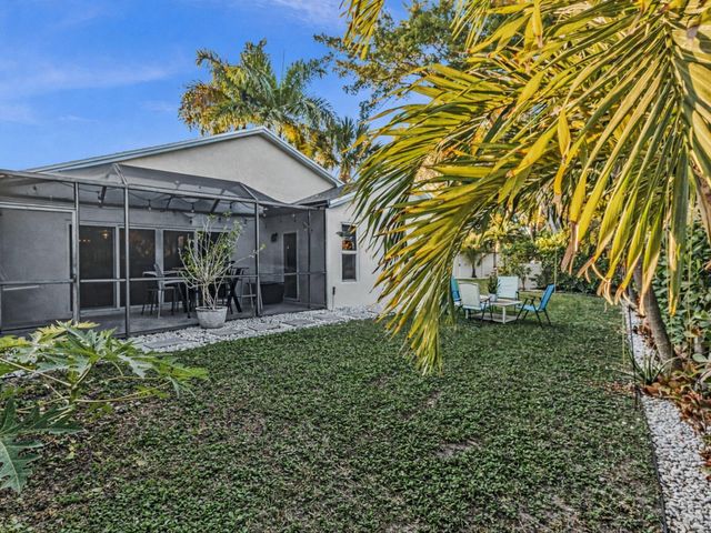 9043 Chatsworth Cascades, Boca Raton, FL 33434