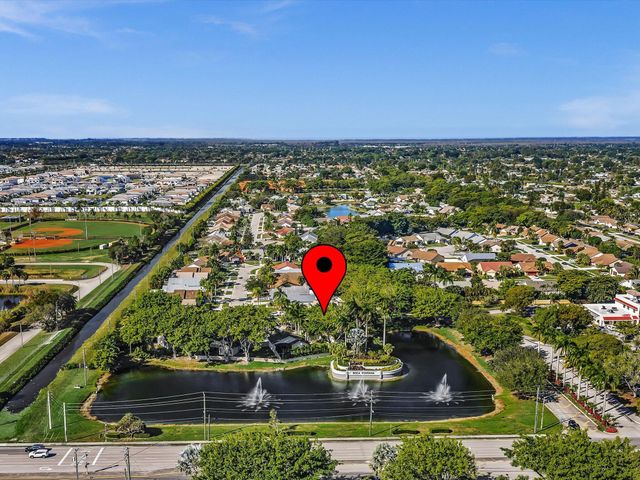 9043 Chatsworth Cascades, Boca Raton, FL 33434