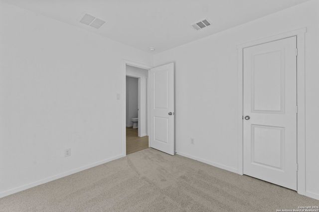 3828 Swift Fox Rd, New Braunfels, TX 78130