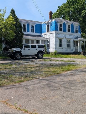 64 Main St, Walpole, MA 02081