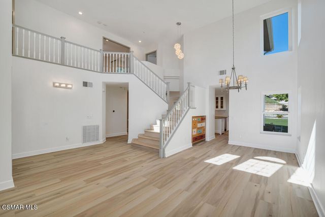 7631 Wiscasset Drive, Canoga Park, CA 91304