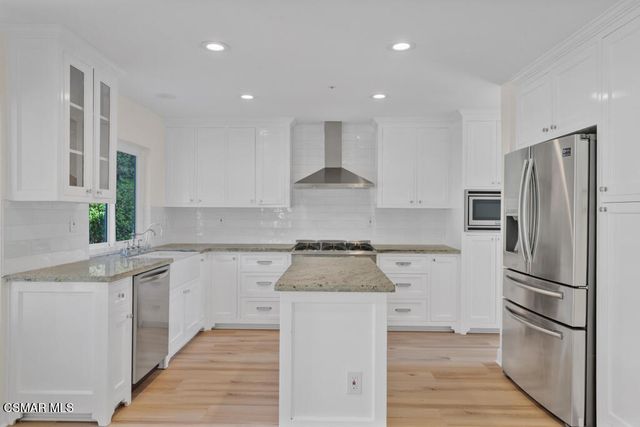 7631 Wiscasset Drive, Canoga Park, CA 91304
