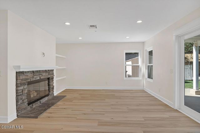 7631 Wiscasset Drive, Canoga Park, CA 91304