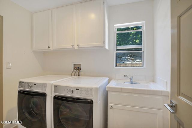 7631 Wiscasset Drive, Canoga Park, CA 91304