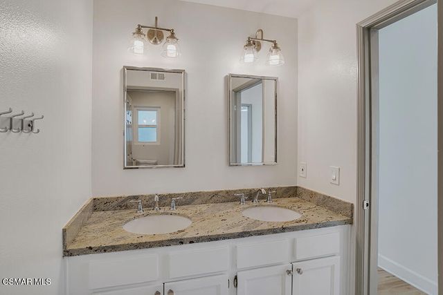 7631 Wiscasset Drive, Canoga Park, CA 91304