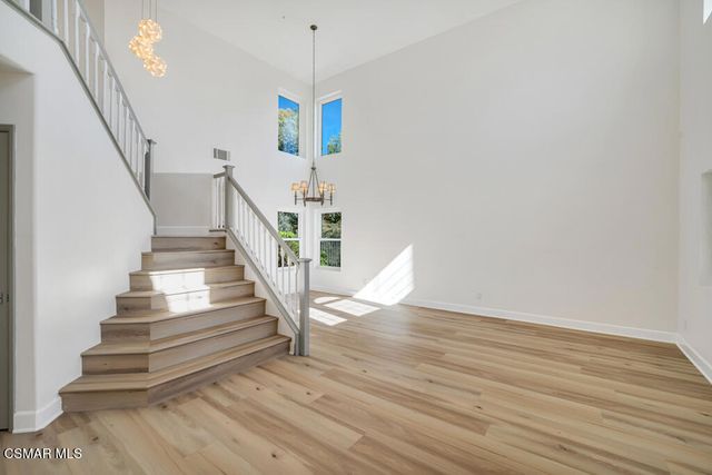 7631 Wiscasset Drive, Canoga Park, CA 91304