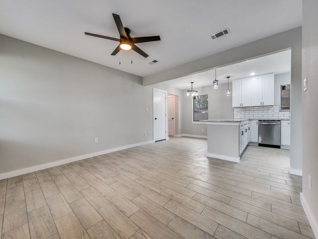 2619 Richland Avenue, Farmers Branch, TX 75234