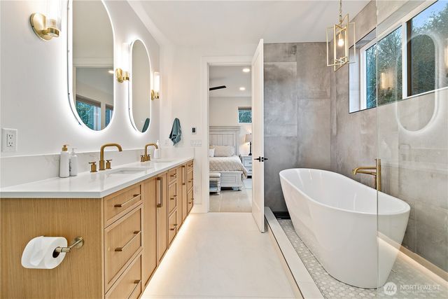 9741 NE White Horse Drive, Kingston, WA 98346