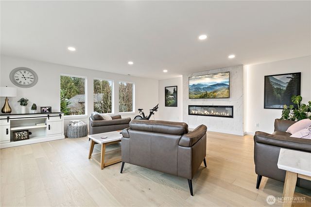 9741 NE White Horse Drive, Kingston, WA 98346