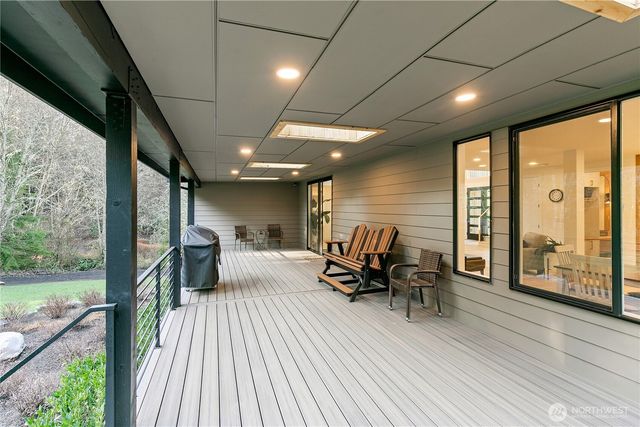 9741 NE White Horse Drive, Kingston, WA 98346