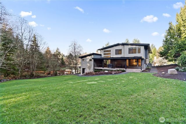 9741 NE White Horse Drive, Kingston, WA 98346