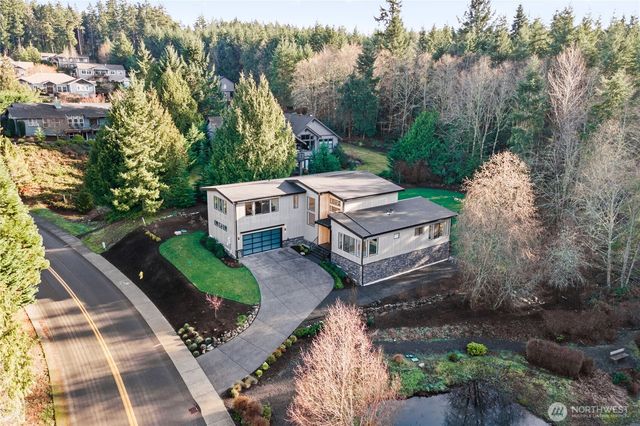 9741 NE White Horse Drive, Kingston, WA 98346