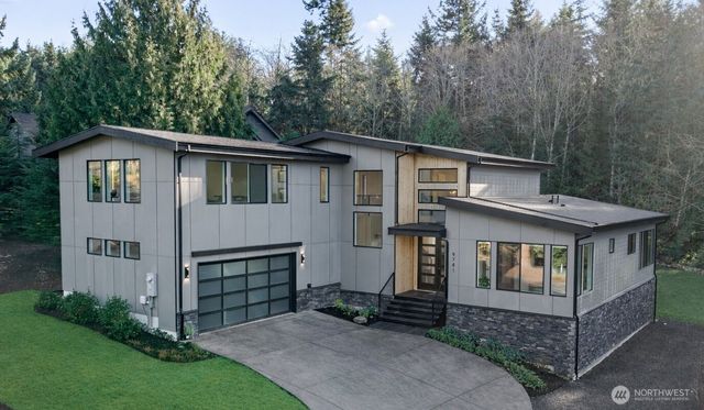 9741 NE White Horse Drive, Kingston, WA 98346