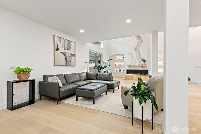 9741 NE White Horse Drive, Kingston, WA 98346