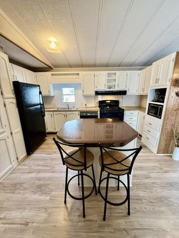 4903 Winesap Drive, Egelston Twp, MI 49442