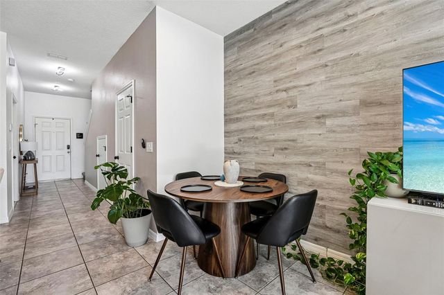 10837 WYNE TREE COURT, Orlando, FL 32824