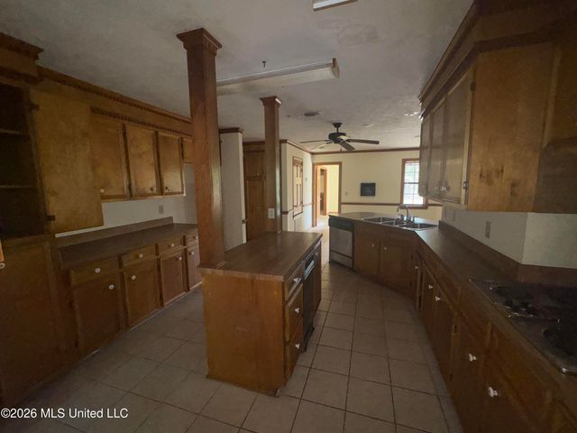 145 Margaret Lane, Florence, MS 39073
