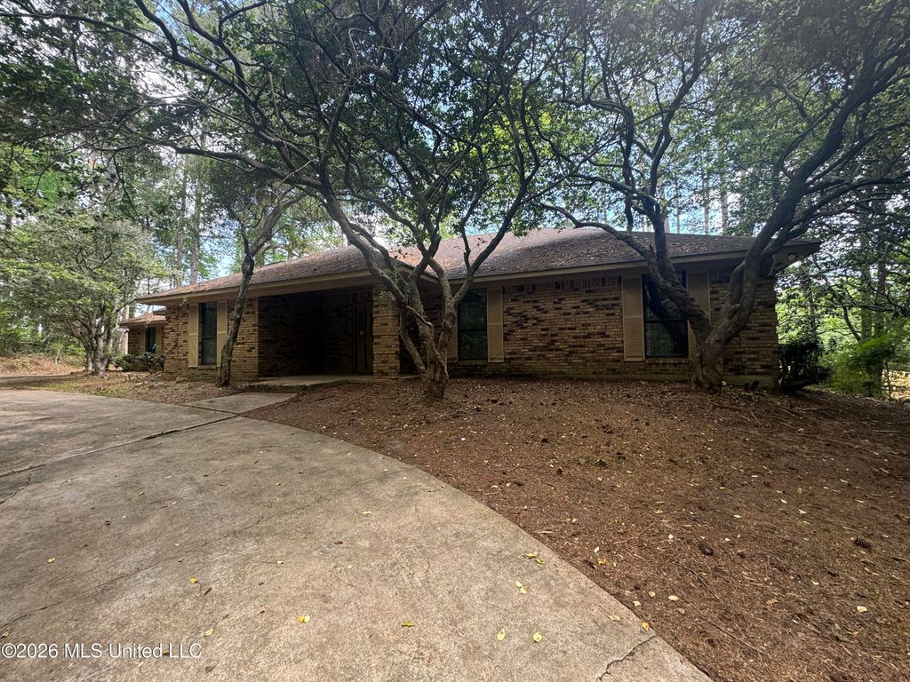 145 Margaret Lane, Florence, MS 39073