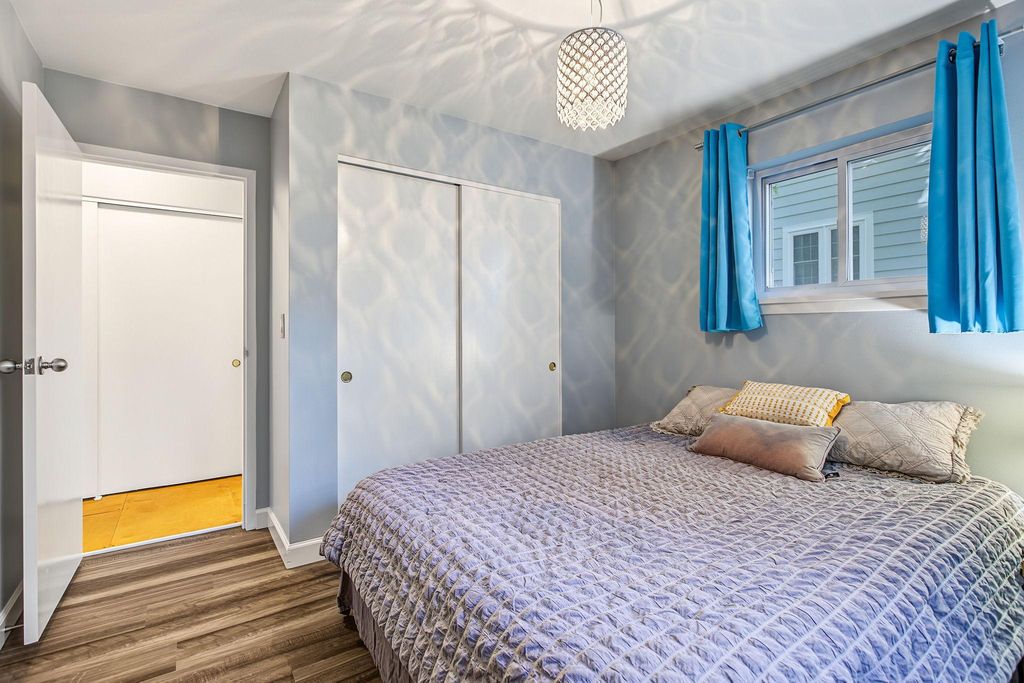 2747 Dupont Avenue S 101, Minneapolis, MN 55408 — photo 3