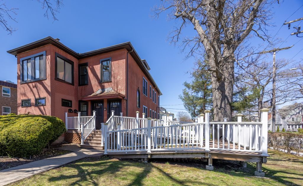 850 Farmington Avenue, West Hartford, CT 06119