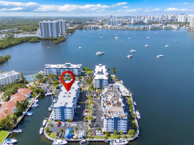 16565 NE 26th Ave 2B, North Miami Beach, FL 33160