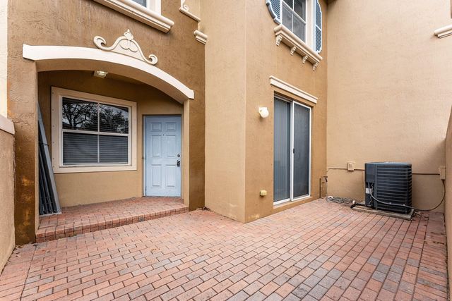 6515 Diamond Springs Terrace 2404, West Palm Beach, FL 33411