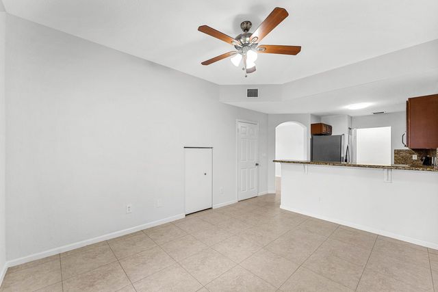 6515 Diamond Springs Terrace 2404, West Palm Beach, FL 33411