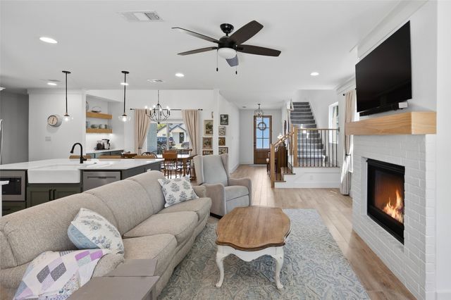 5837 Straley Avenue, Westworth Village, TX 76114