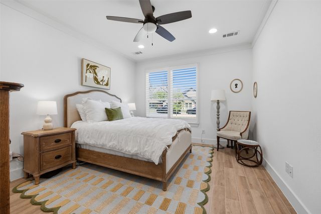 5837 Straley Avenue, Westworth Village, TX 76114