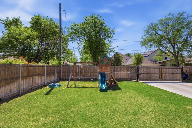 5837 Straley Avenue, Westworth Village, TX 76114