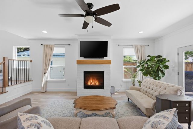 5837 Straley Avenue, Westworth Village, TX 76114