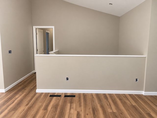 950 Old W Brookfield Rd, Warren, MA 01083