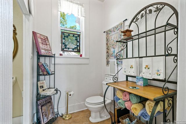 623 Augusta, San Antonio, TX 78215