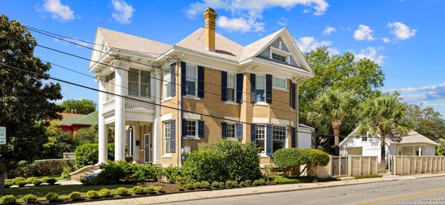 623 Augusta, San Antonio, TX 78215