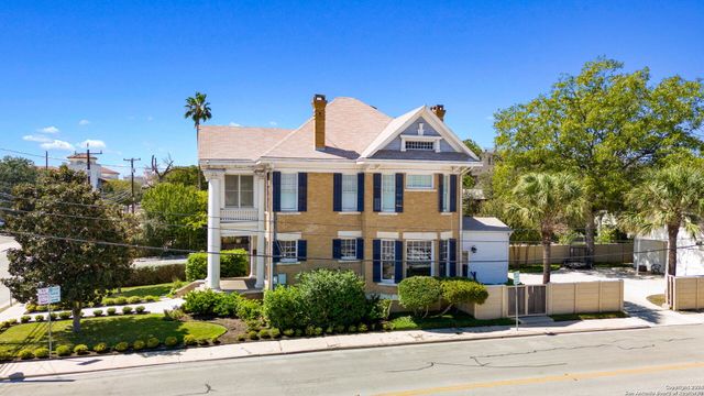 623 Augusta, San Antonio, TX 78215