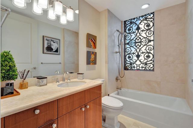 2700 N Ocean Drive 804a, Riviera Beach, FL 33404
