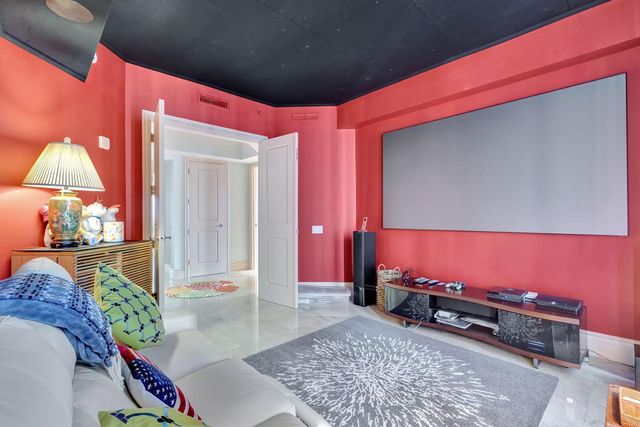 2700 N Ocean Drive 804a, Riviera Beach, FL 33404