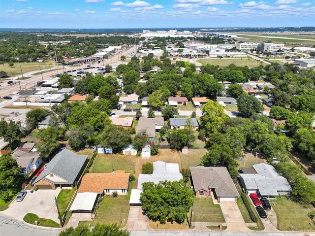 7836 Corina Drive, White Settlement, TX 76108