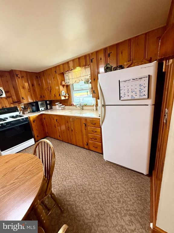 2235 VERNON RD, Harrington, DE 19952