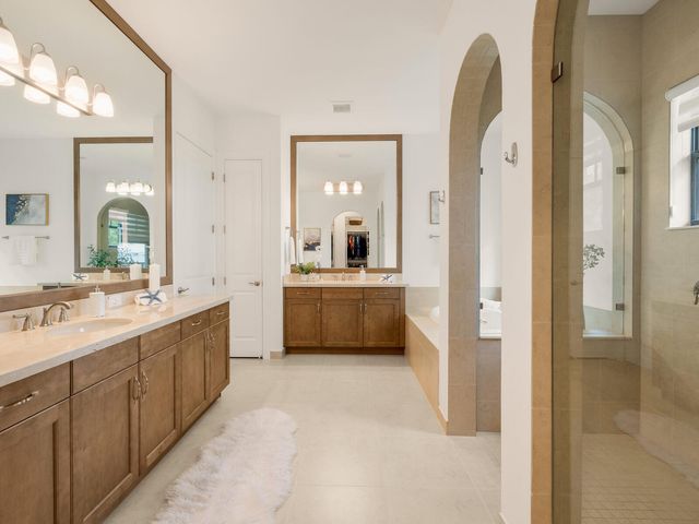11631 W Watercrest Cir Circle W, Parkland, FL 33076