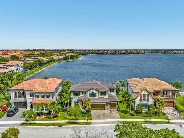 11631 W Watercrest Cir Circle W, Parkland, FL 33076