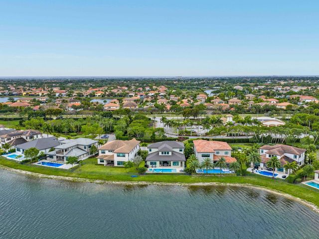 11631 W Watercrest Cir Circle W, Parkland, FL 33076