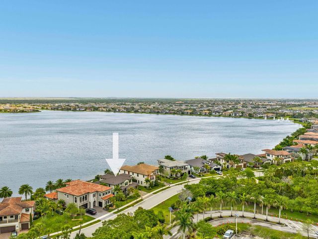 11631 W Watercrest Cir Circle W, Parkland, FL 33076