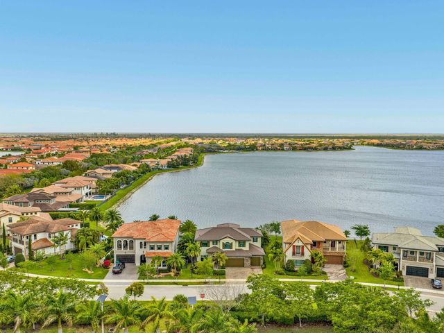 11631 W Watercrest Cir Circle W, Parkland, FL 33076