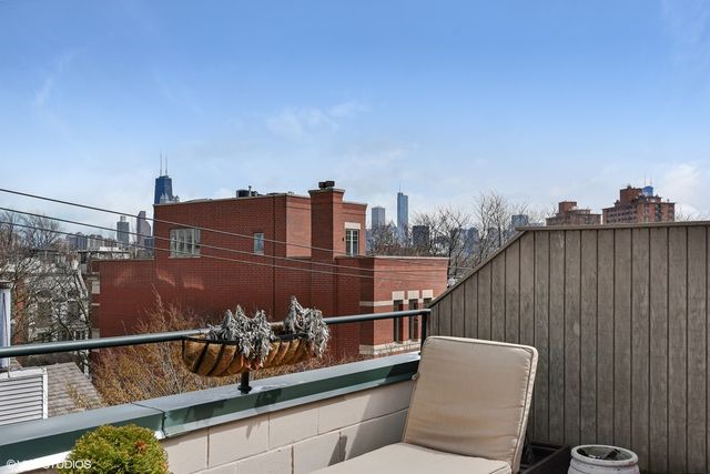 1701 N Halsted Street E2, Chicago, IL 60614