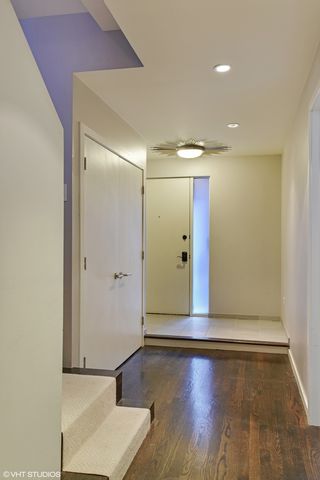 1701 N Halsted Street E2, Chicago, IL 60614