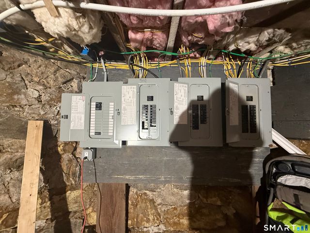 64 Wood Street, Waterbury, CT 06704